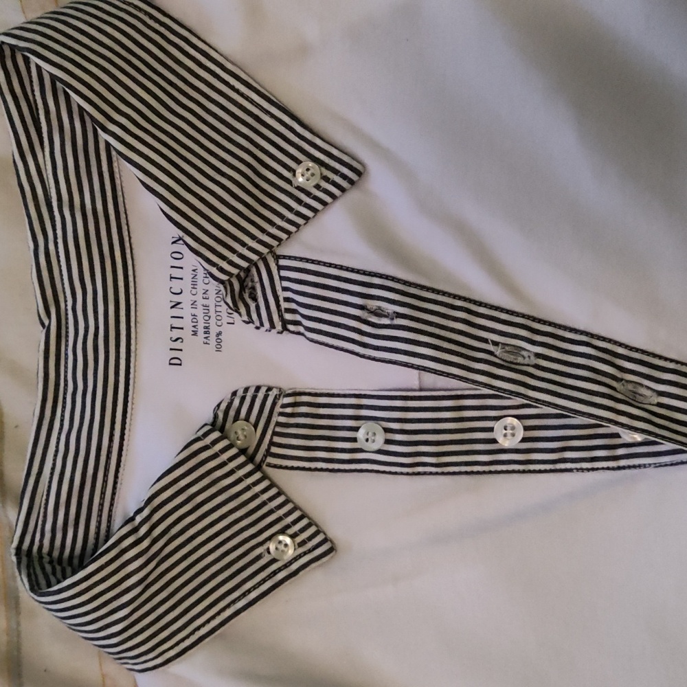 Distinction large white shirt